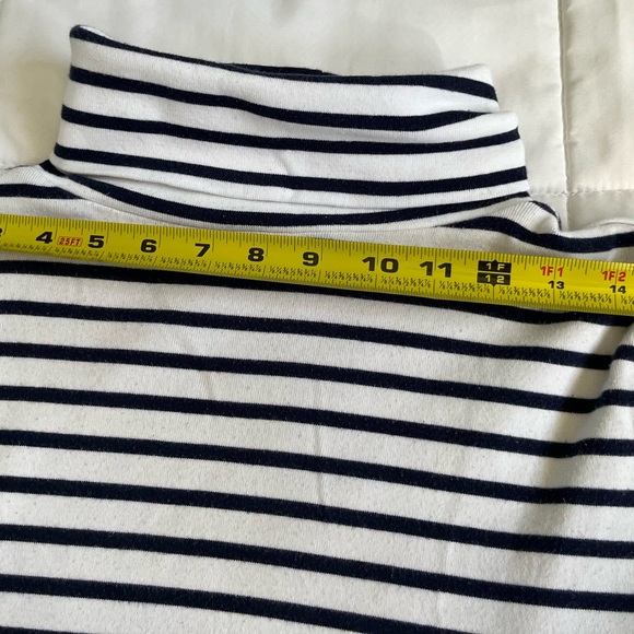 Vineyard Vines Anchor Turtleneck - Picture 7 of 9